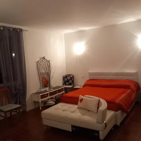Casa Tra Le Vigne Сasa de vacaciones *